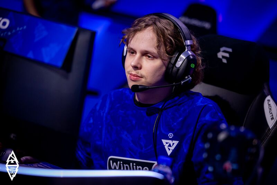 梦幻联动：DOTA职业选手dyrachyo接受m0NESY指导参加娱乐赛